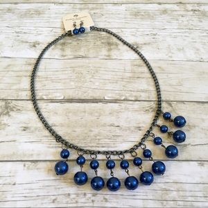 ✨4/$25✨ NWT Necklace and Earrings Set - Blue / Black Tone